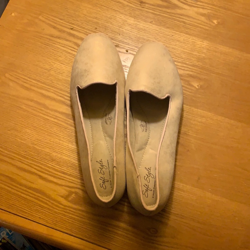 Supportive shoes